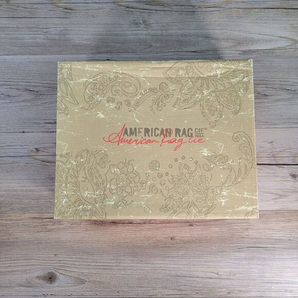 American Rag Abby Faux Suede Stacked Booties Sz 5M - Picture 9 of 11